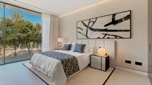 Exceptional property with luxury details on the exclusive Golden Mile, Marbella
