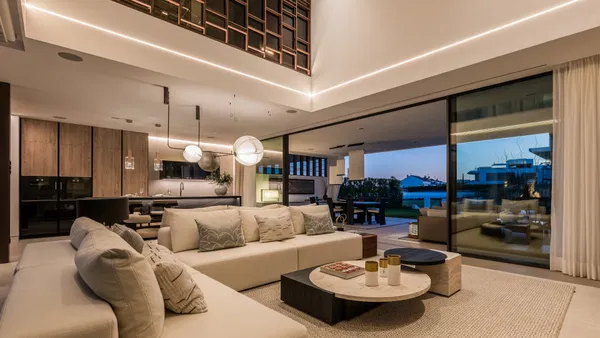 Exceptional property with luxury details on the exclusive Golden Mile, Marbella