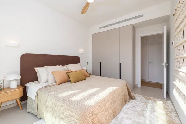 Warm penthouse with panoramic sea views in the prestigious El Higuerón area, Fuengirola