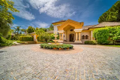 Exceptional large villa beachside, a unique opportunity in Guadalmina Baja, San Pedro de Alcantara