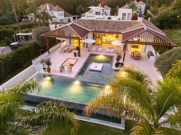 Impressive villa in prime frontline golf location in Aloha, Nueva Andalucia
