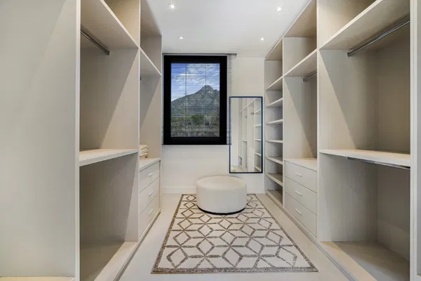 Stunning large contemporary style villa on Marbella's Golden Mile
