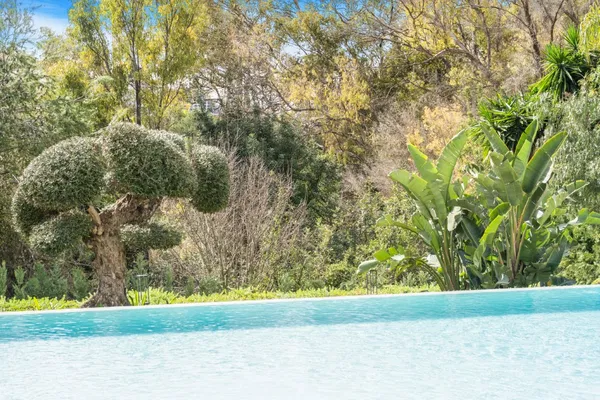 Stunning large contemporary style villa on Marbella's Golden Mile