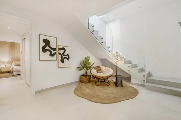 Stunning large contemporary style villa on Marbella's Golden Mile