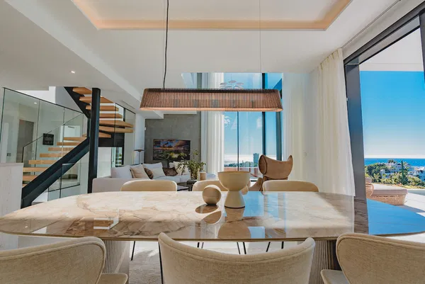 Stunning villa with panoramic views in Río Real, Marbella