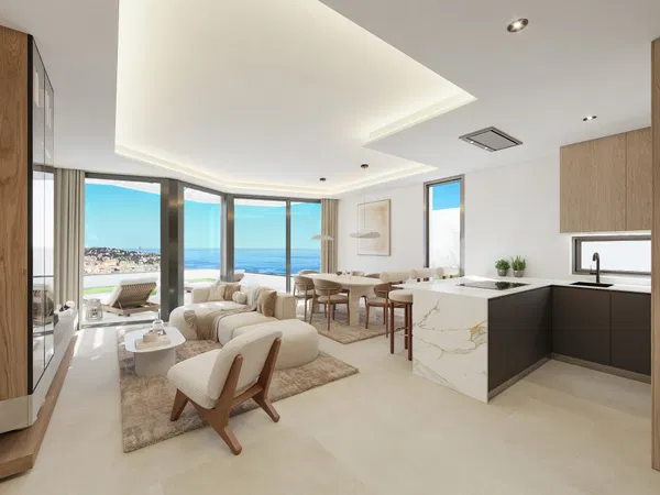Contemporary luxury apartment with a private pool and sea views, Málaga East