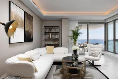 Luxury Beachfront Apartment in Málaga – Pacífico 115