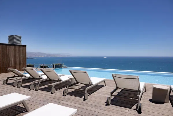 Luxury Beachfront Apartment in Málaga – Pacífico 115