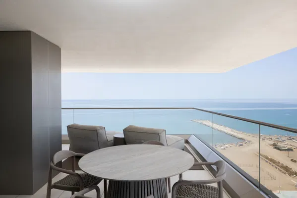 Luxury Beachfront Apartment in Málaga – Pacífico 117