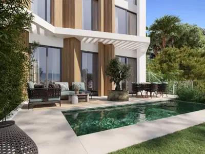 A luxury retreat in one of the most exclusive areas of Málaga with private garden and pool, Este, Malaga