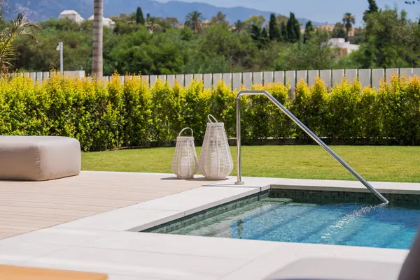 Brand new garden apartment in Benalús, Marbella