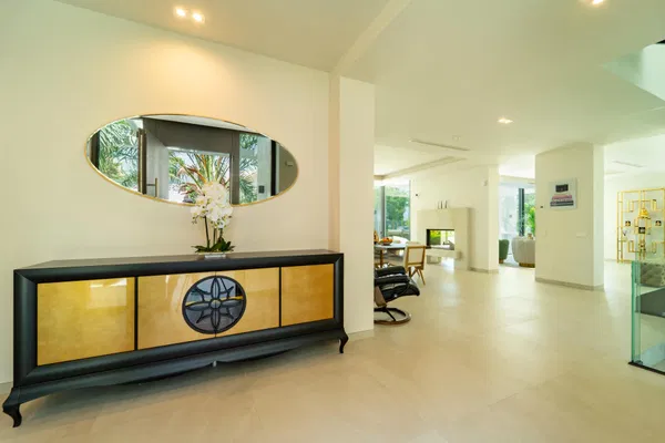 Magnificent 5-Bedroom Villa in La Carolina, Marbella’s Golden Mile
