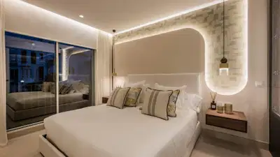 Refined, newly remodelled apartament on the beachfront in Los Monteros Palm Beach, Marbella East