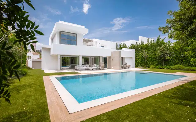 Brand new, modern and mediterranean villa on the New Golden Mile, Estepona