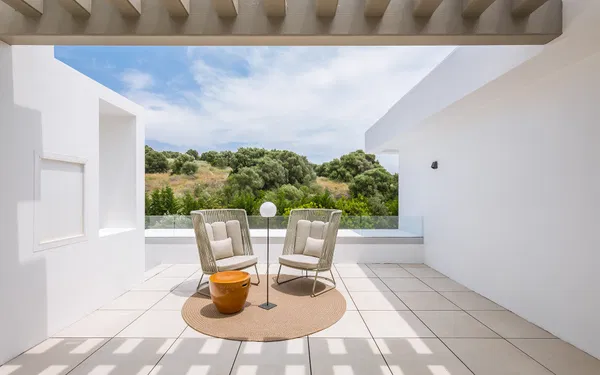 Brand new, modern and mediterranean villa on the New Golden Mile, Estepona