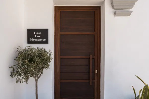 Fully renovated villa in Altos del Rodeo, Nueva Andalucia