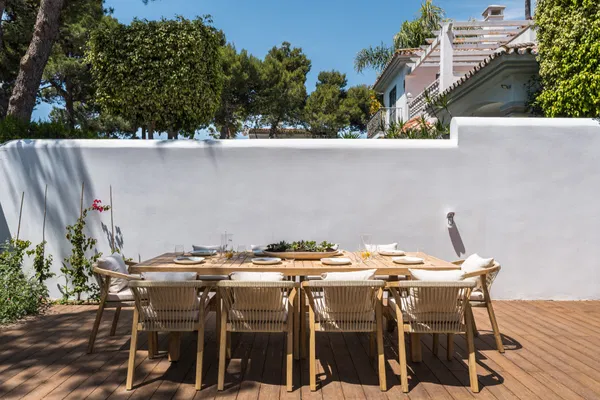Fully renovated villa in Altos del Rodeo, Nueva Andalucia