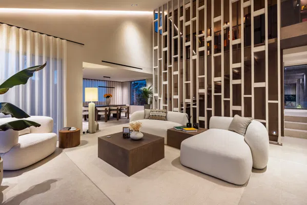 Centauro 15: A Balinese-style oasis villa in the heart of the Golf Valley in Nueva Andalucía