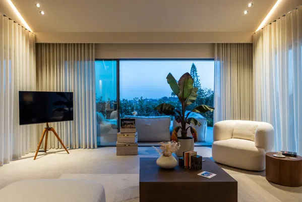 Centauro 15: A Balinese-style oasis villa in the heart of the Golf Valley in Nueva Andalucía