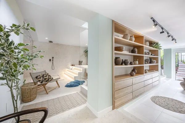 Elegant townhouse with private pool & panoramic views in Arco Iris, Altos de Puente Romano