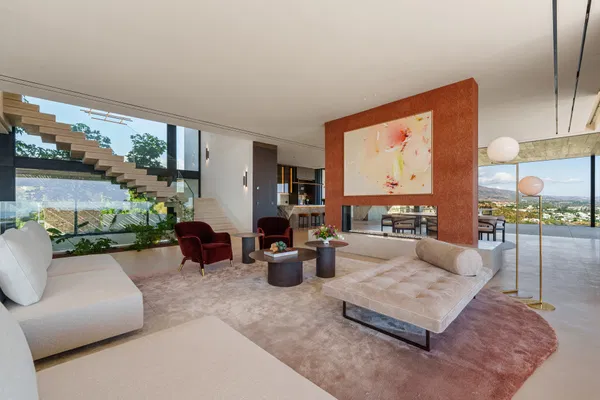 Impressive panoramic sea view villa in El Herrojo Alto, Benahavís