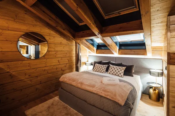 Impeccable villa with breathtaking views, located just 400 meters from the ski lifts of the Sierra Nevada ski resort, Granada