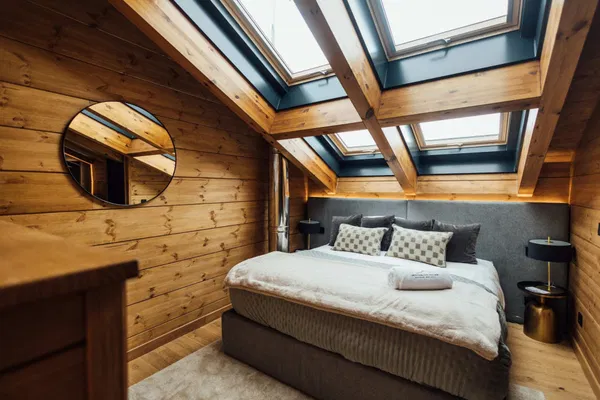 Impeccable villa with breathtaking views, located just 400 meters from the ski lifts of the Sierra Nevada ski resort, Granada