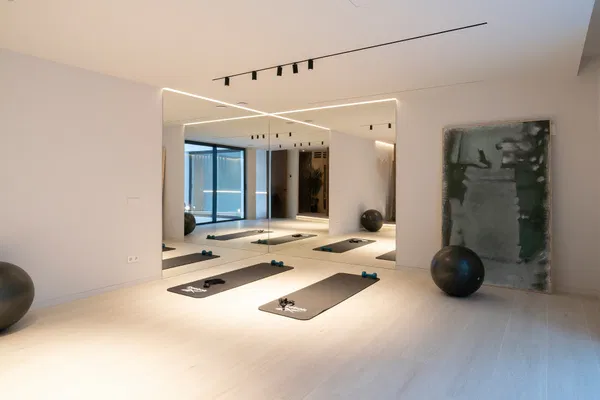Incredible new-build luxury villa with panoramic views in El Paraiso, Estepona East