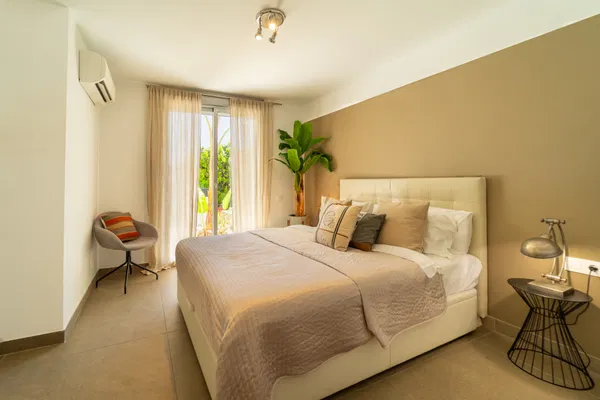 Fantastic villa for rent, available only in summer, at Los Naranjos Golf Club, Puerto Banús