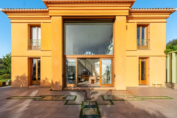 Villa La Mandaluz, a unique and inspiring home where art and architecture converse, surrounded by protected countryside in Ronda, Málaga