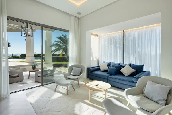 Stunning mediterranean villla with impressive views in Monte Halcones, Benahavís