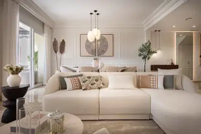 Elegant duplex penthouse with golf views in the prestigious Las Alamandas, Nueva Andalucia