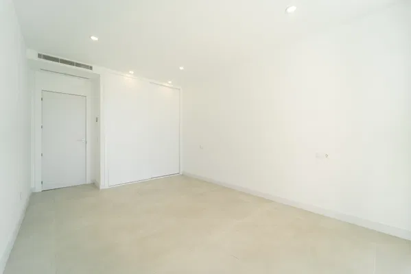 Comtemporary Style Villa with Sea Views in Benalmádena Costa, Málaga
