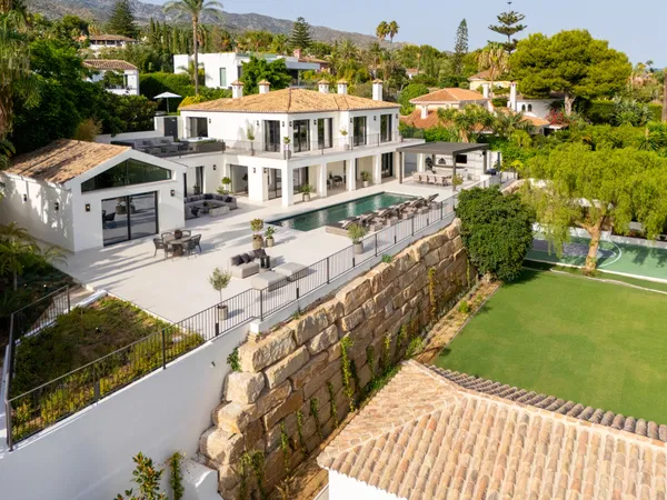Stunning fully renovated villa in Rocío de Nagüeles, Golden Mile, Marbella