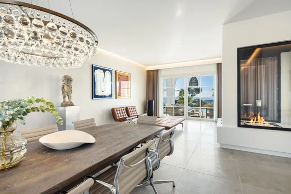 Exclusive mansion with panoramic views of the sea and coastline at Marbella Golf Club Resort, Benahavís