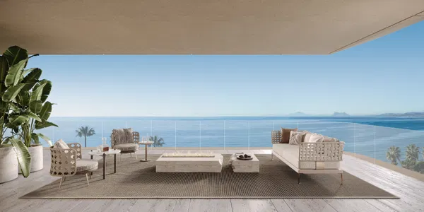 Magnificent duplex penthouse on the seafront in Estepona town center, Tyrian in Estepona