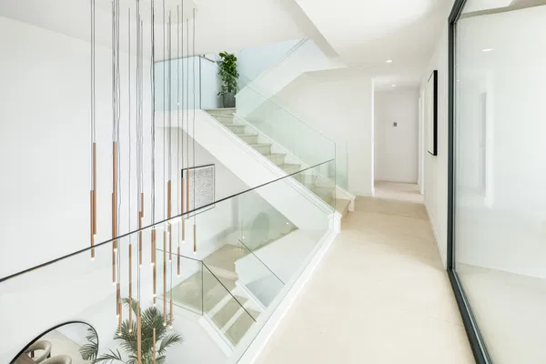 Stunning villa in the prestigious area of Pinares de San Anton, Málaga