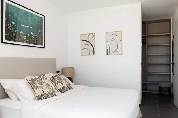 Modern villa with open golf views in Valle Romano, Estepona West