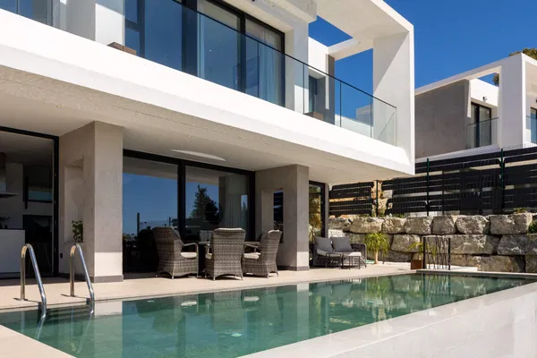 Modern villa with open golf views in Valle Romano, Estepona West