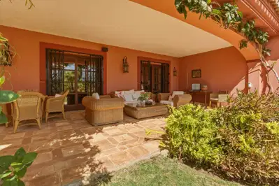 Traditional Andalusian frontline golf villa in Guadalmina Alta, Marbella