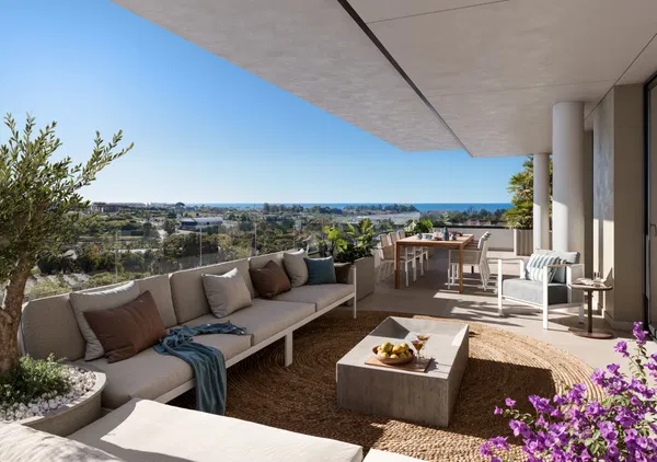 Sophisticated new apartment with private terrace on the New Golden Mile, Estepona