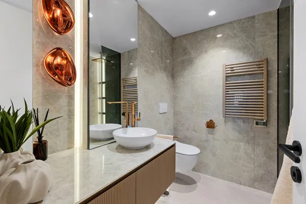 Refined beachfront living in Alcazaba Beach, Estepona