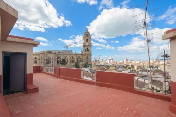 Urban elegance in Plaza del Siglo, Málaga Historic Centre