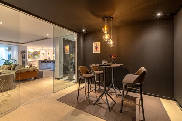 Contemporary luxury villa with expansive plot and refined Mediterranean living in Guadalmina Baja, Marbella