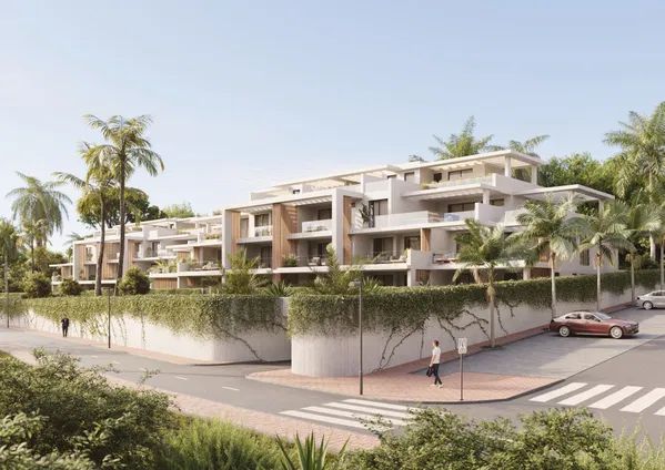 Spacious and bright apartment under plan in the New Golden Mile, Estepona