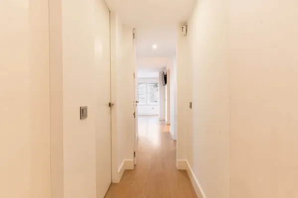 Modern apartment in the heart of Malaga city just one step away to the beach, La malagueta, Málaga