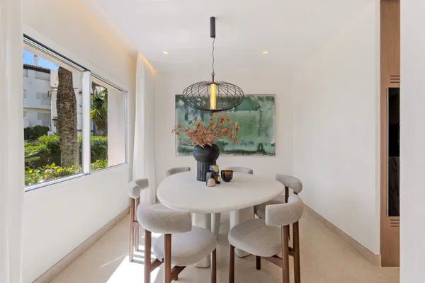 Beachfront contemporary apartment with refined Mediterranean living in Estepona, New Golden Mile