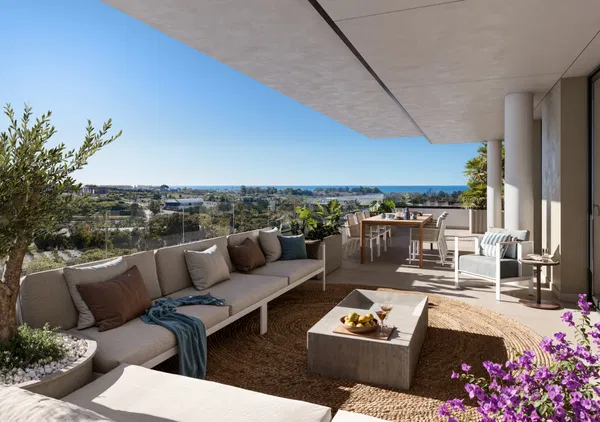 Off-plan apartment in a new development in the heart of the New Golden Mile, Estepona