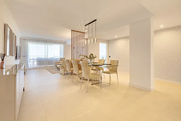 A Magna Marbella gem: two-bedroom apartment fully licensed with two parking and two storage rooms, Marbella