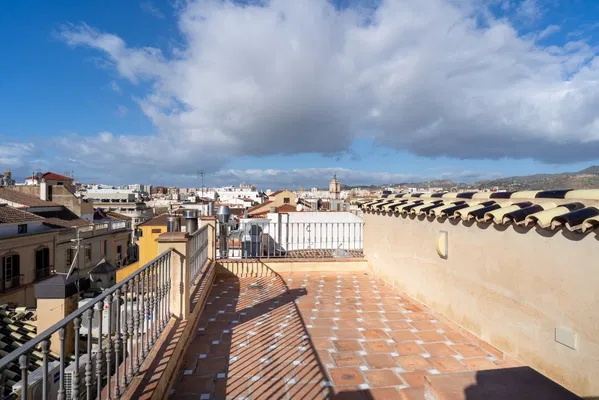 Exclusive duplex penthouse in the heart of Málaga’s historic centre